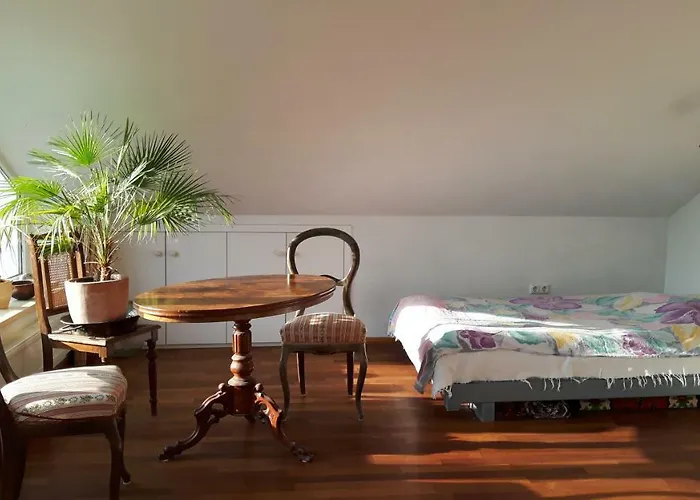 Helles Dachstudio Séjour chez l'habitant Allershausen