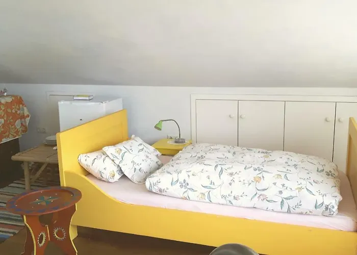 Helles Dachstudio Séjour chez l'habitant